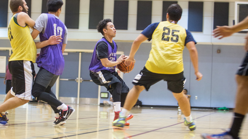 Drayson members playing basketball